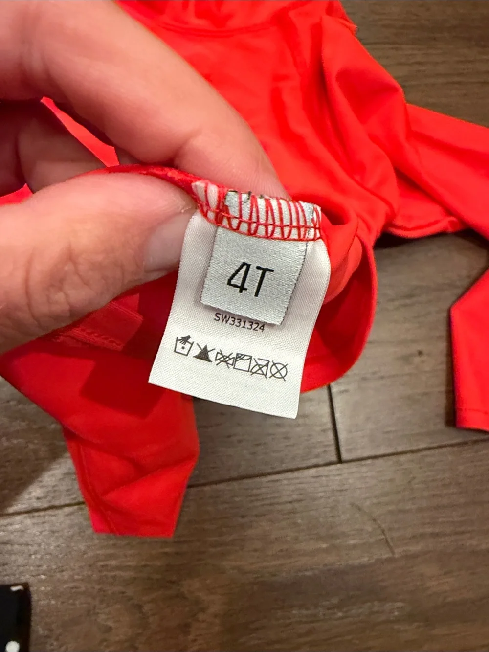 Kids Red Long-Sleeve Rash Guard Swim Shirt Size 4T